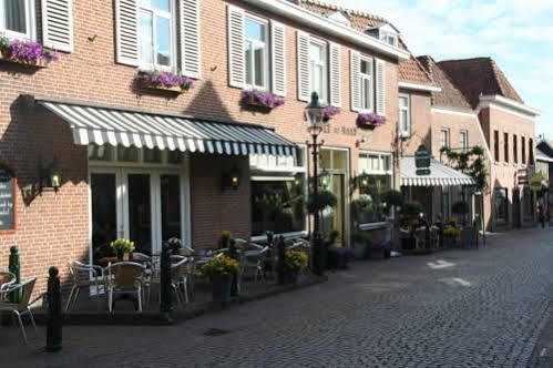 Hotel Van Der Maas Оотмарсум Экстерьер фото
